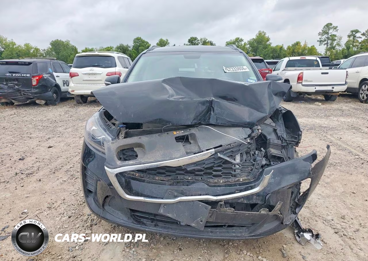 2019 Kia Sorento S V6 VIN:5XYPG4A57KG609868 - 5