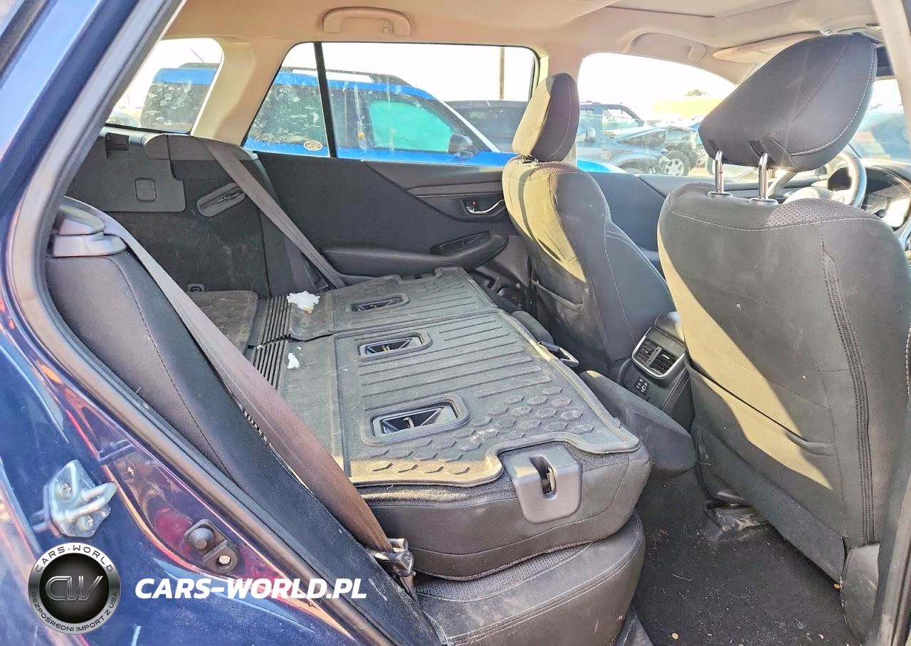 2024 Subaru Outback Premium VIN:4S4BTAFC8R3270706 - 10
