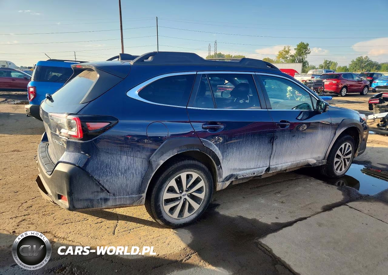 2024 Subaru Outback Premium VIN:4S4BTAFC8R3270706 - 3