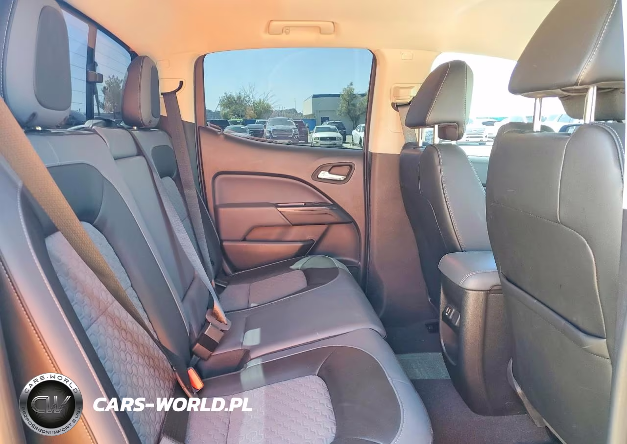 2022 Chevrolet Colorado Z71 VIN:1GCGTDEN6N1219905 - 10