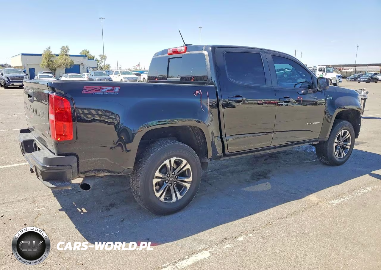 2022 Chevrolet Colorado Z71 VIN:1GCGTDEN6N1219905 - 3