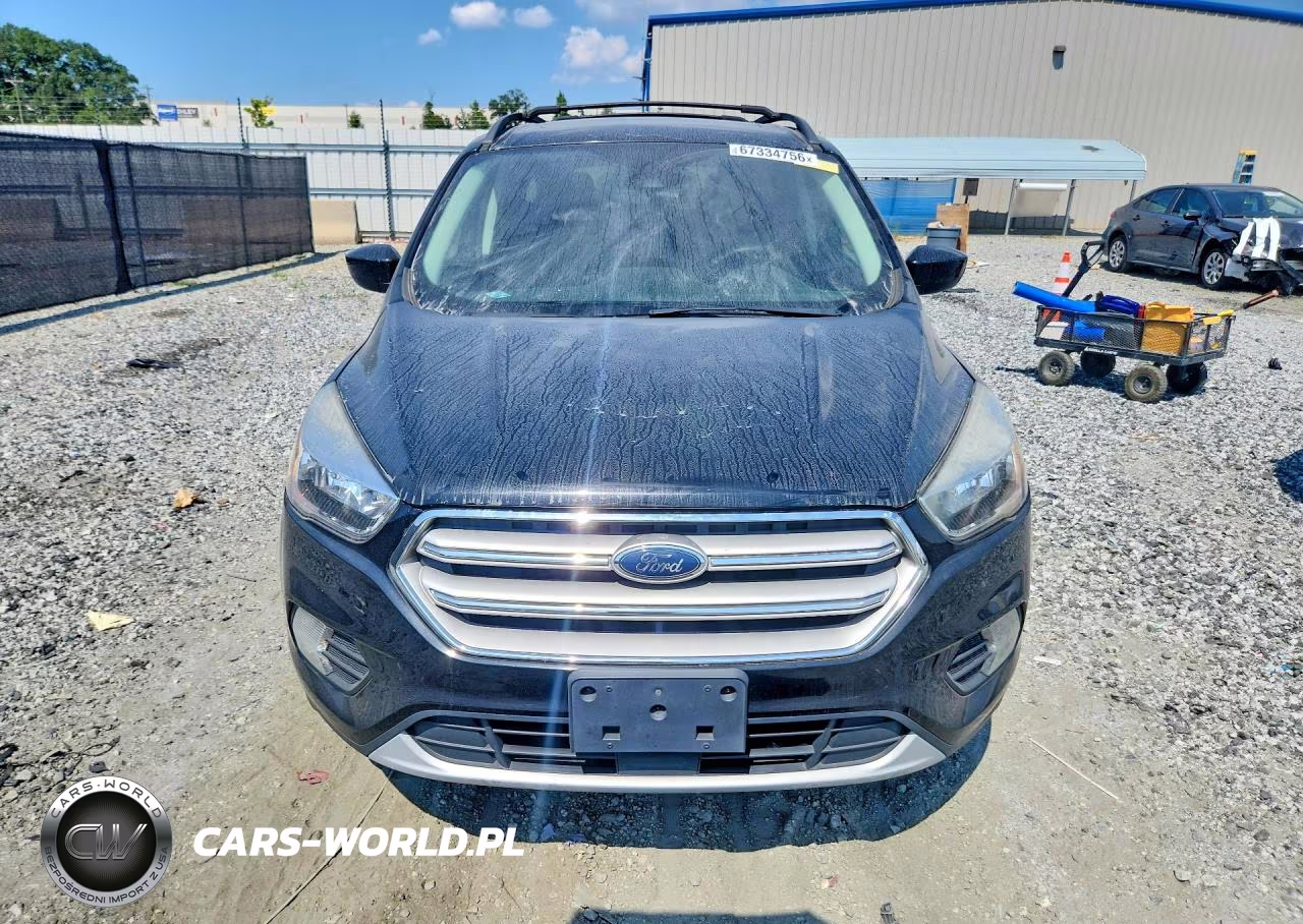 2018 Ford Escape Se VIN:1FMCU9GDXJUD46206 - 5