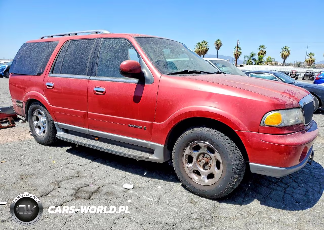 2000 Lincoln Navigator VIN:5LMEU27A8YLJ29532 - 4