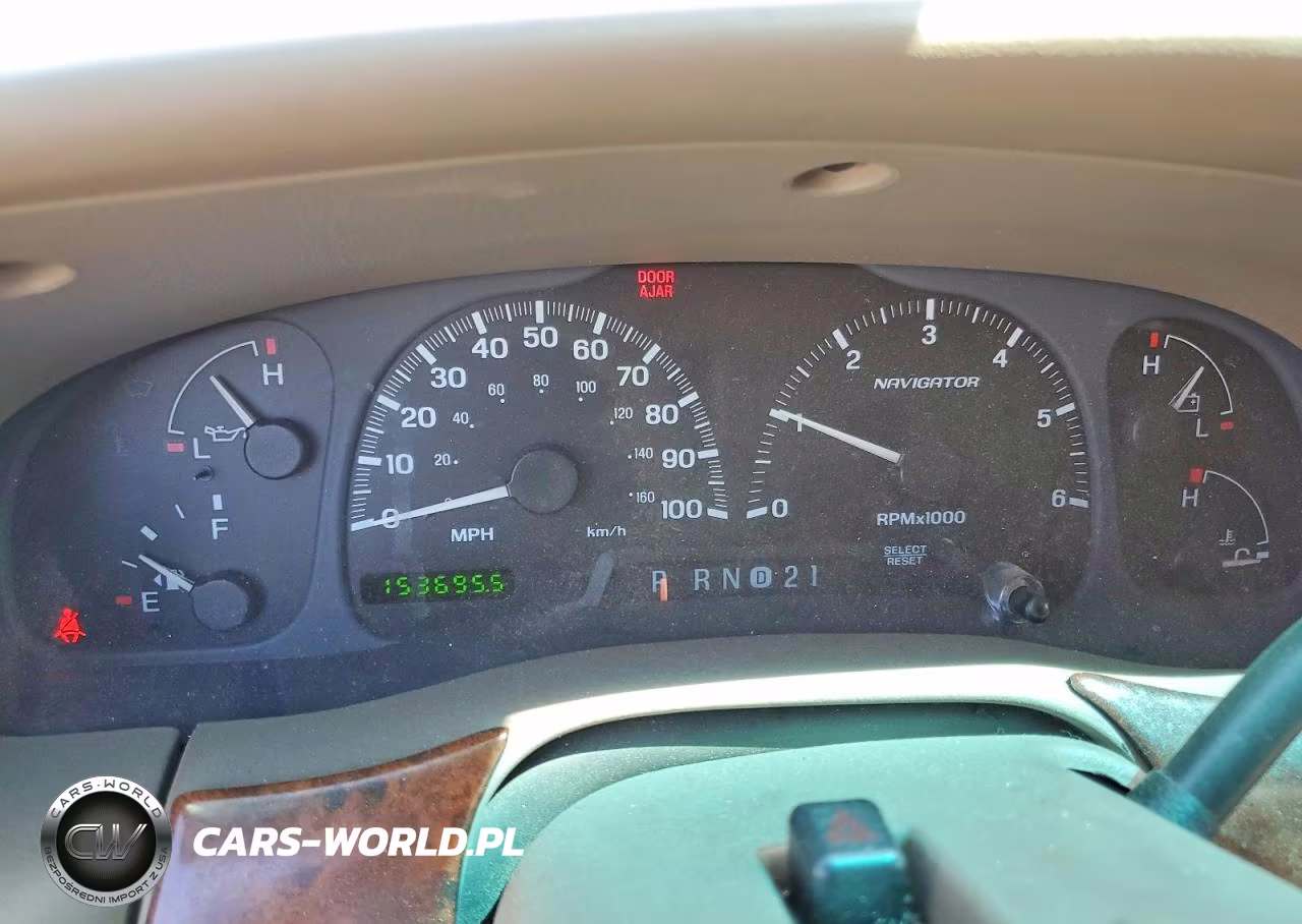 2000 Lincoln Navigator VIN:5LMEU27A8YLJ29532 - 9