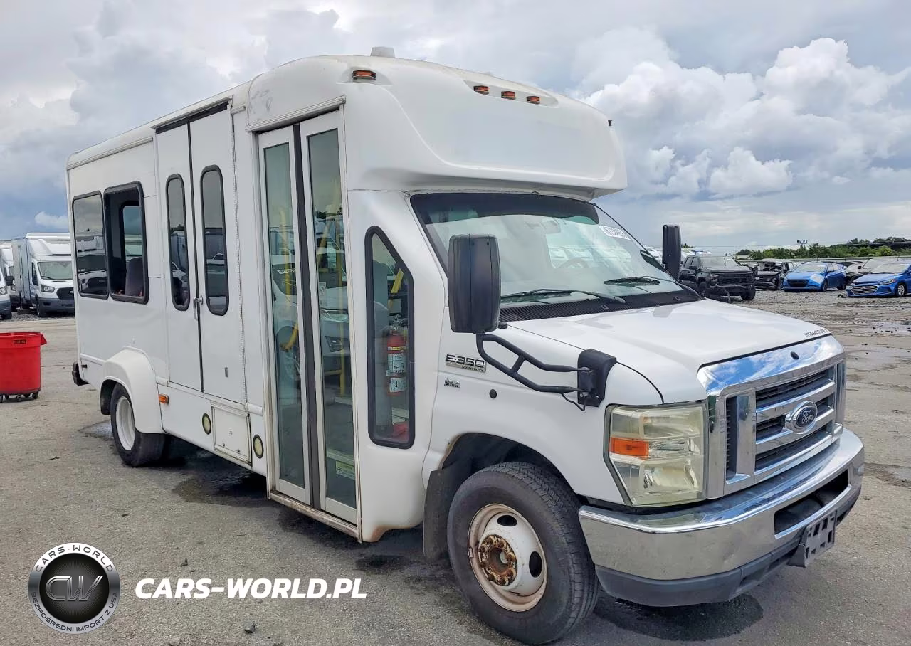 2016 Ford Econoline E350 Super Duty Cutaway Van VIN:1FDEE3FL9GDC32170 - 4