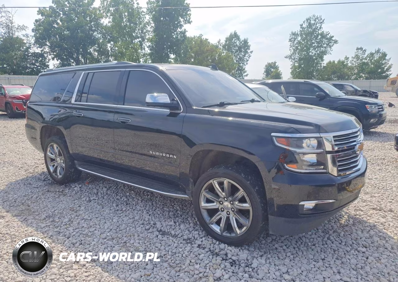 2017 Chevrolet Suburban K1500 Premier VIN:1GNSKJKCXHR347768 - 4
