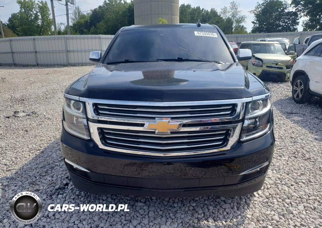 2017 Chevrolet Suburban K1500 Premier VIN:1GNSKJKCXHR347768 - 5