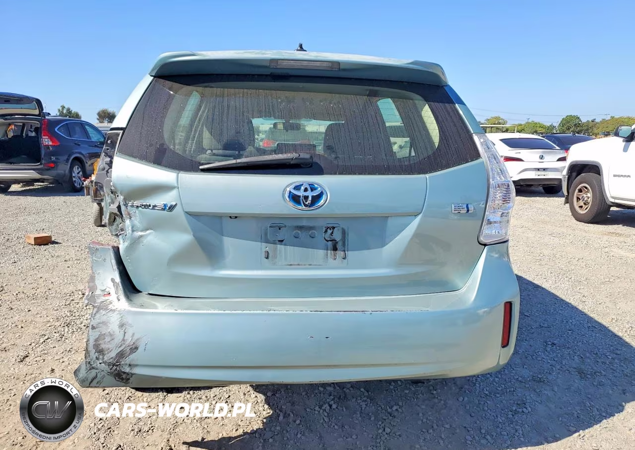 2013 Toyota Prius V Three VIN:JTDZN3EU6D3263331 - 6