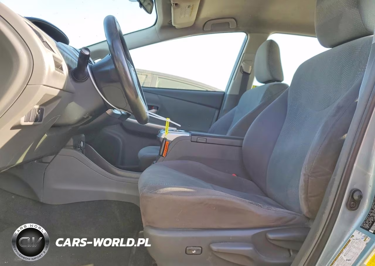 2013 Toyota Prius V Three VIN:JTDZN3EU6D3263331 - 7