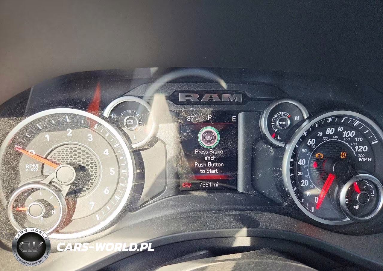 2026 Ram 1500 Big Horn-Lone Star VIN:1C6SRFFT4TN219495 - 9