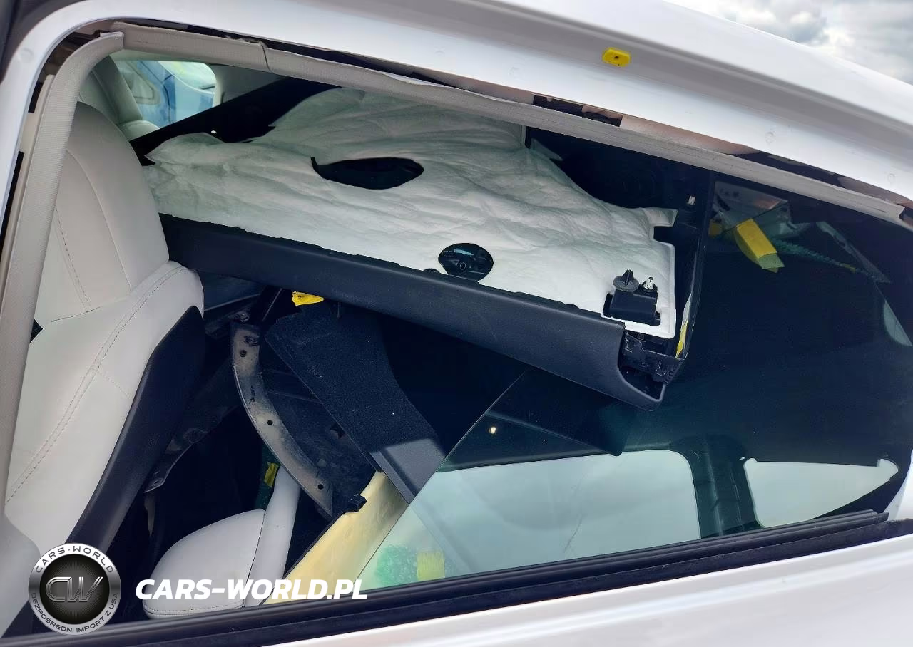 2022 Tesla Model Y VIN:7SAYGDEE4NF391210 - 13