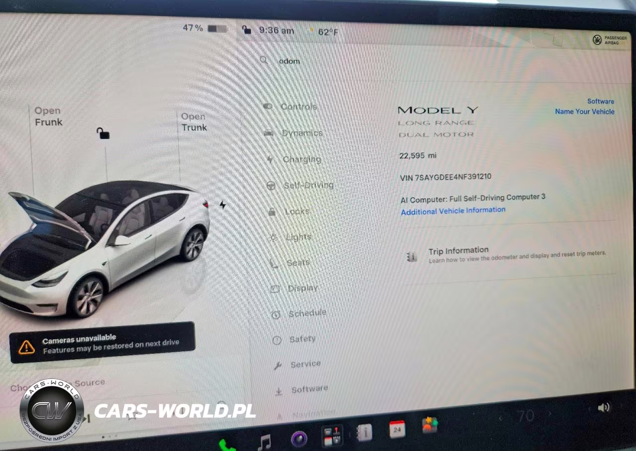 2022 Tesla Model Y VIN:7SAYGDEE4NF391210 - 9