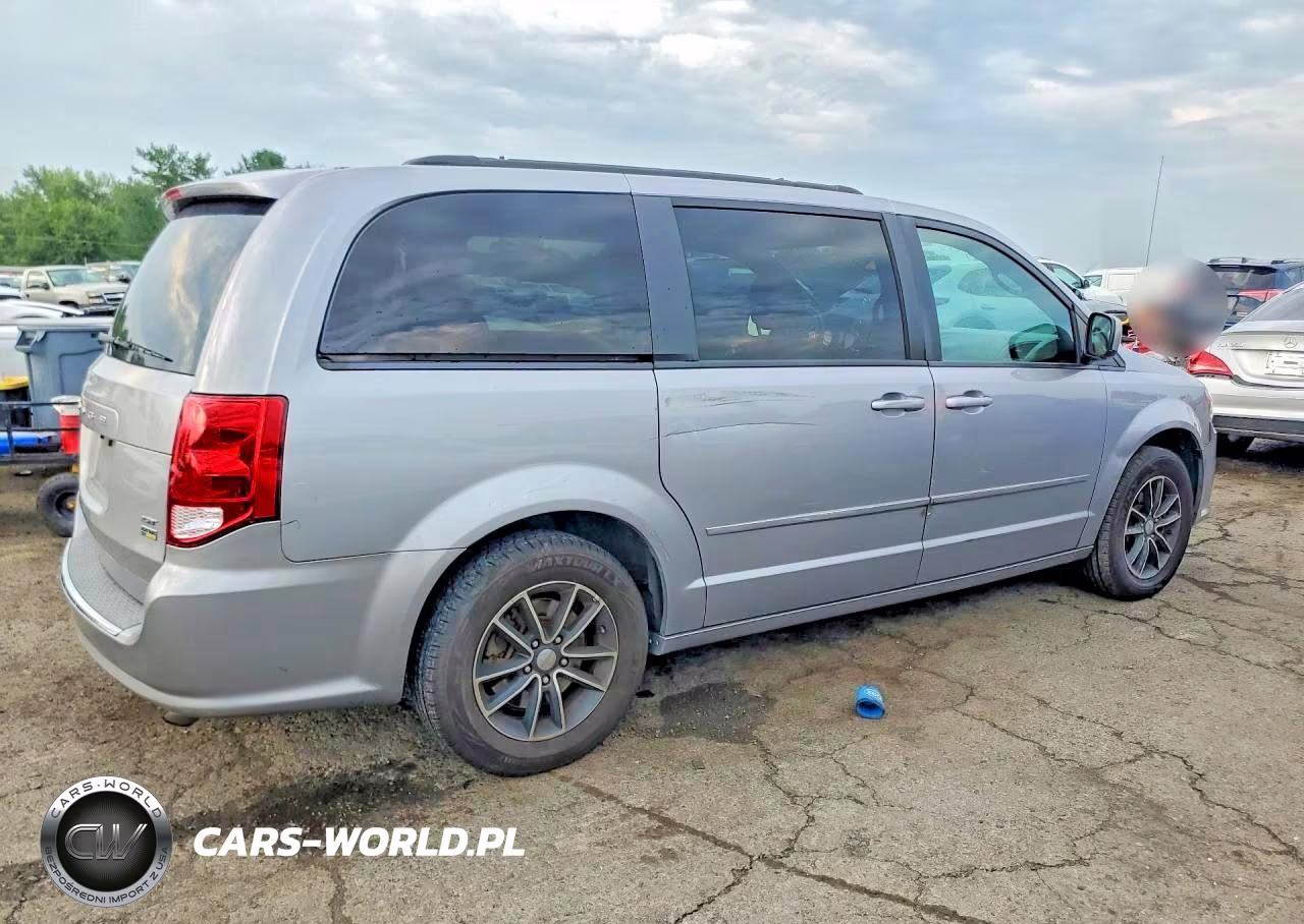 2017 Dodge Grand Caravan Gt VIN:2C4RDGEG0HR786846 - 3