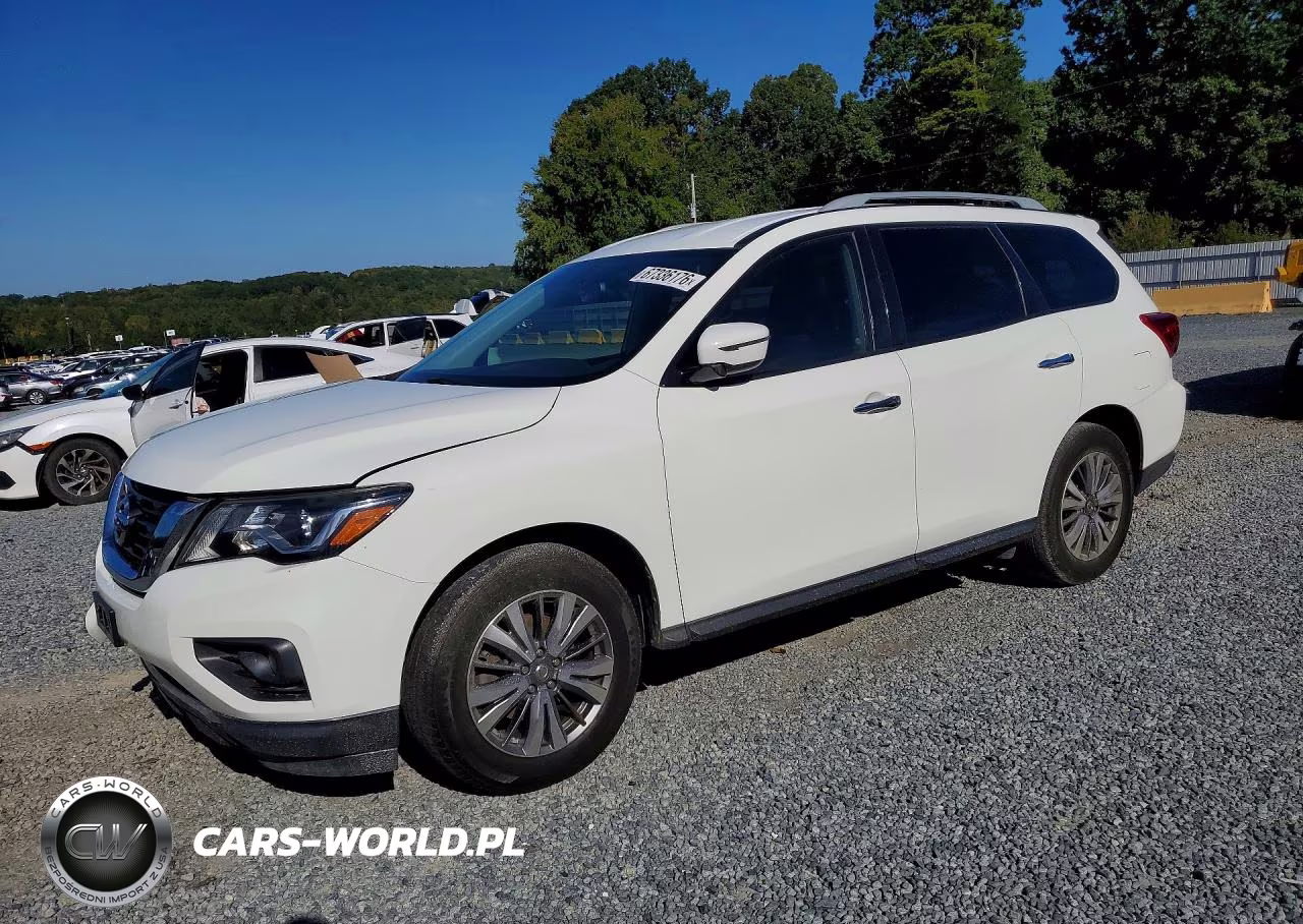 2020 Nissan Pathfinder Sv
