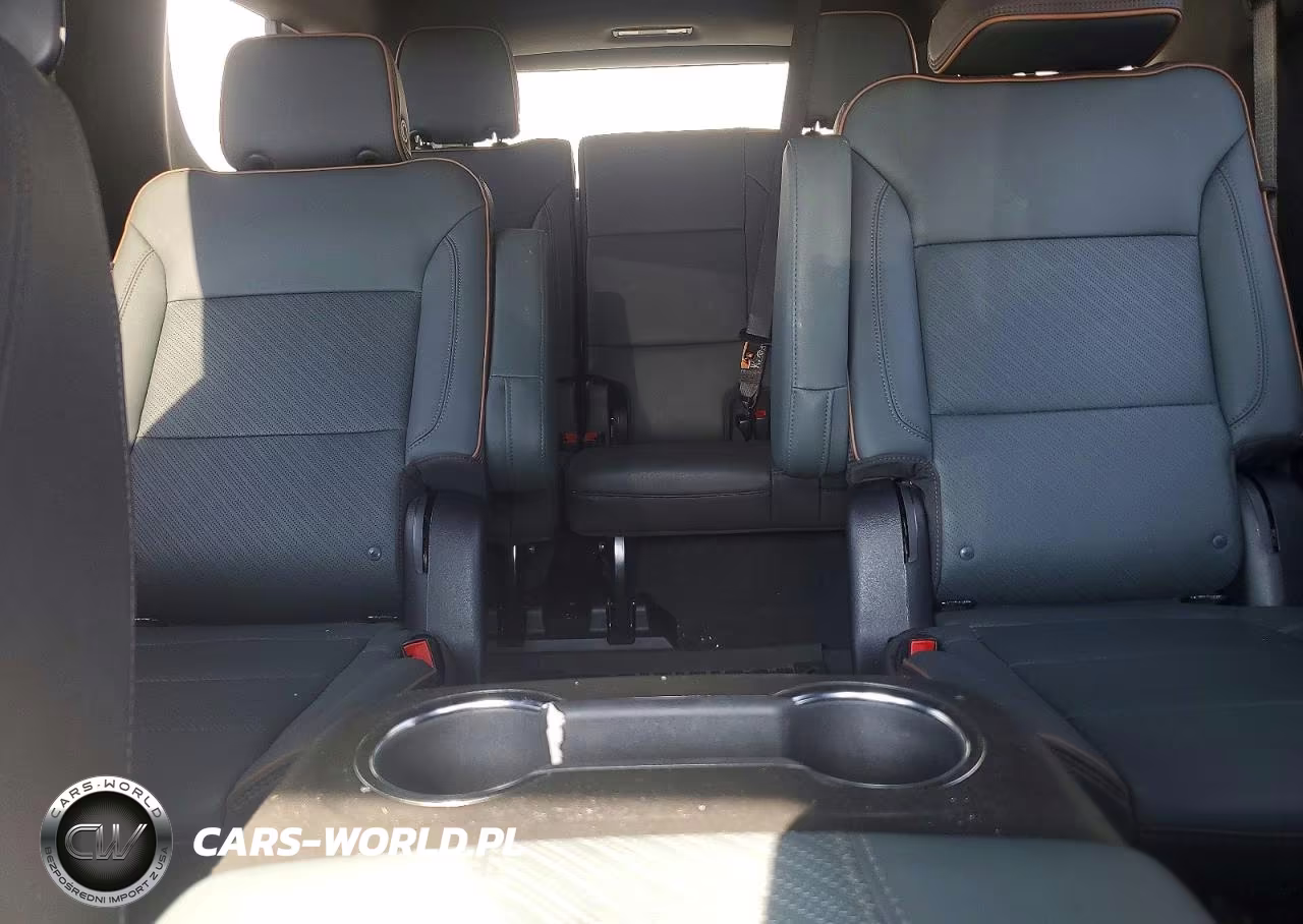 2025 GMC Yukon Xl At4 VIN:1GKS2HRL3SR226826 - 10