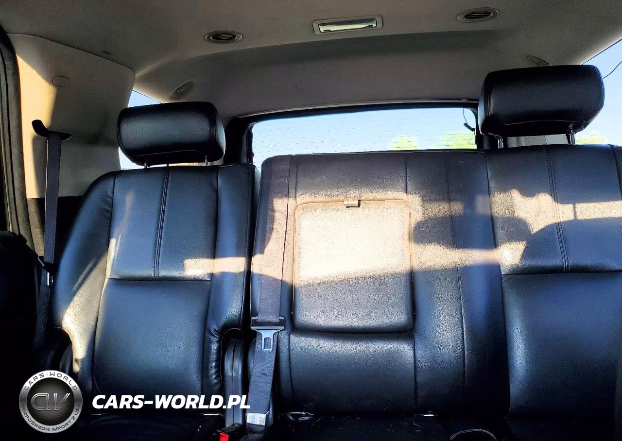 2008 Chevrolet Tahoe K1500 VIN:1GNFK13008R104086 - 10