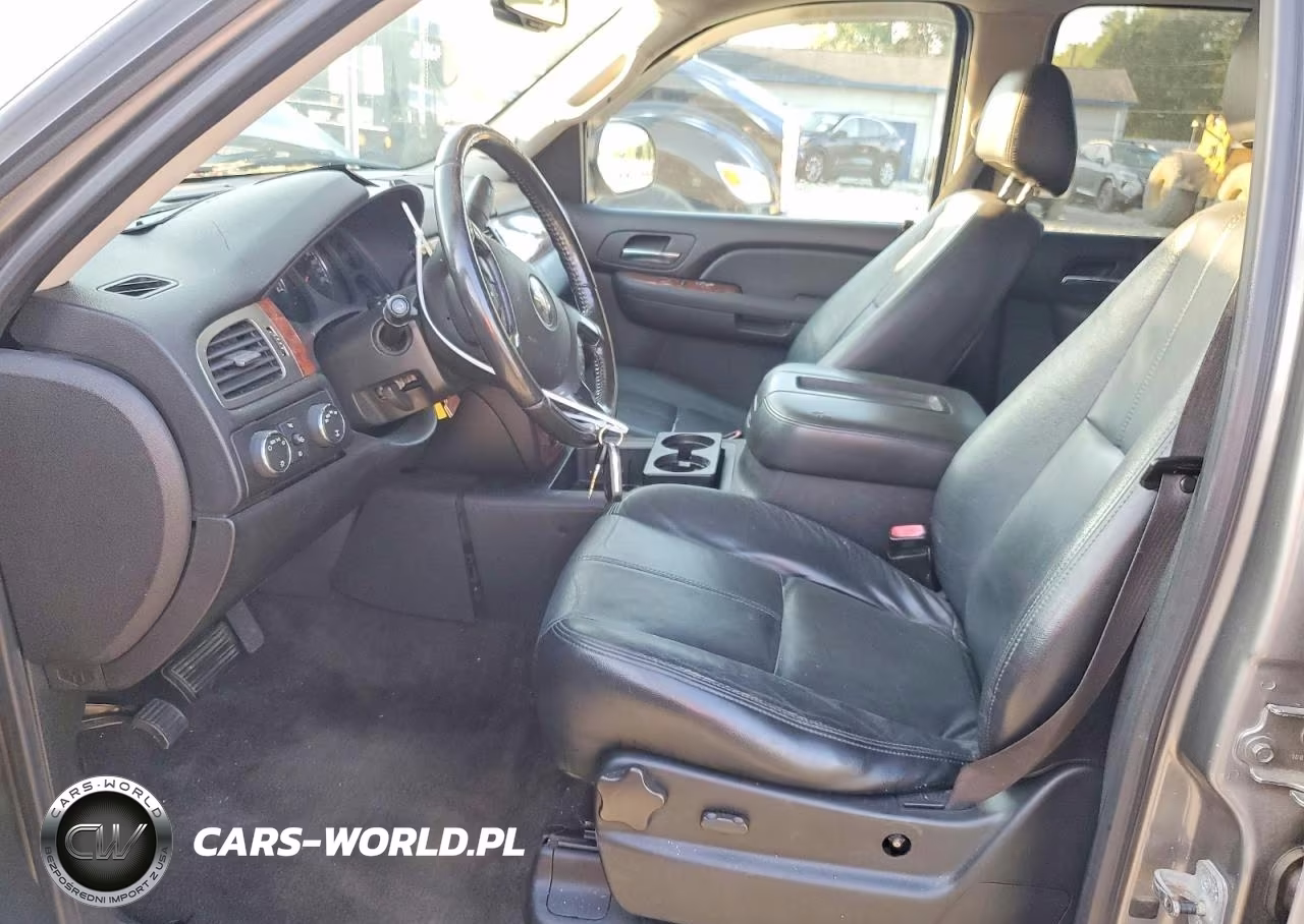 2008 Chevrolet Tahoe K1500 VIN:1GNFK13008R104086 - 7