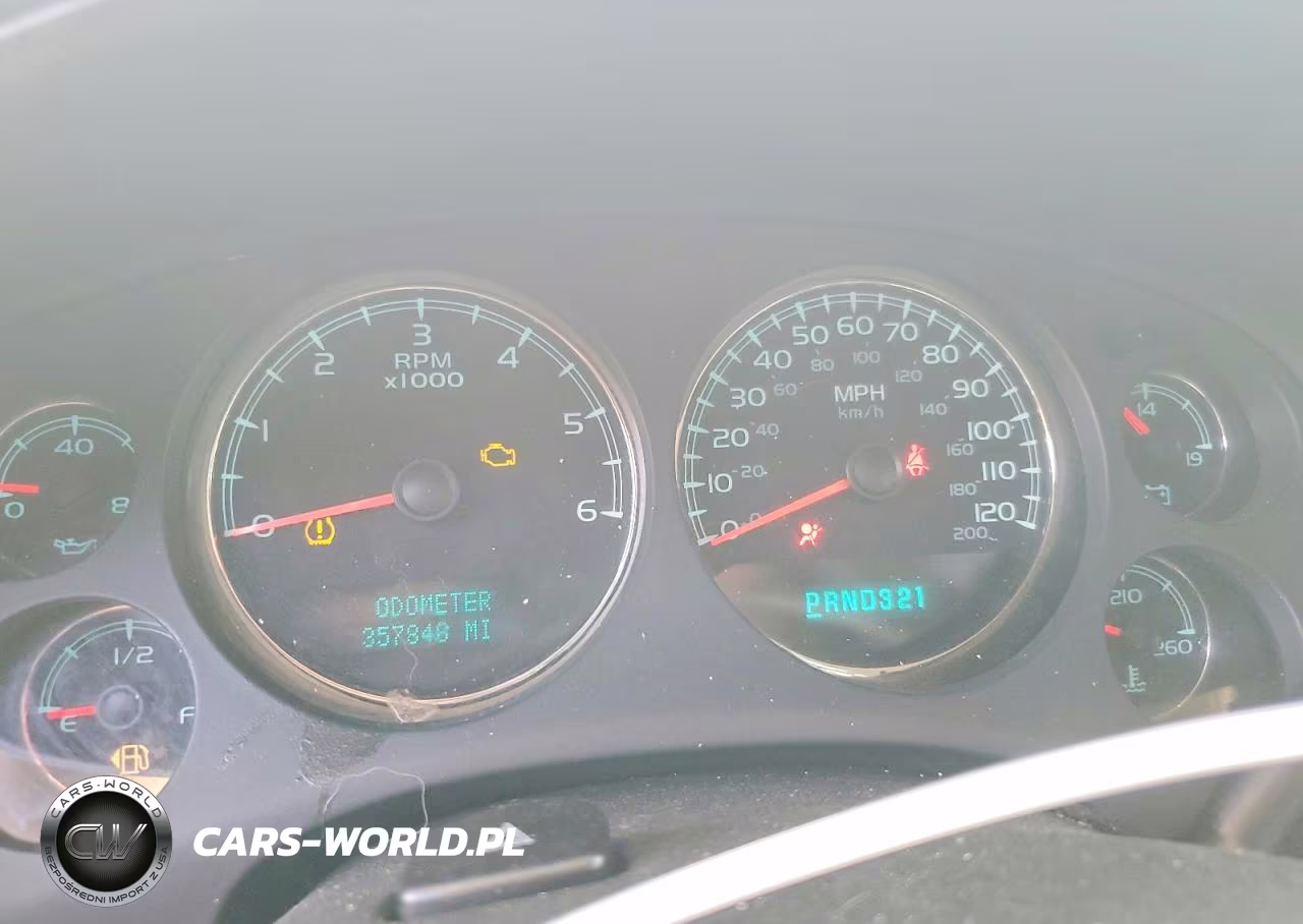2008 Chevrolet Tahoe K1500 VIN:1GNFK13008R104086 - 9
