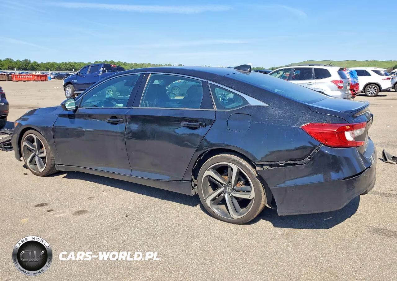 2018 Honda Accord Sport VIN:1HGCV1F3XJA204081 - 2