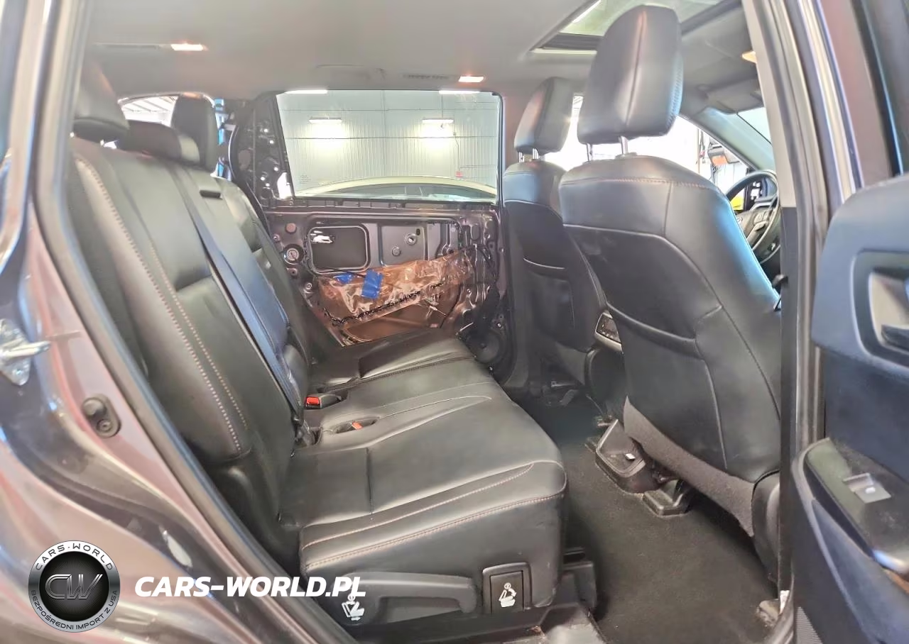 2019 Toyota Highlander Hybrid Xle VIN:5TDJGRFH4KS059456 - 11