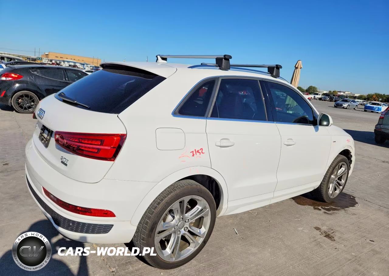 2018 Audi Q3 Premium Plus VIN:WA1JCCFS8JR033518 - 3