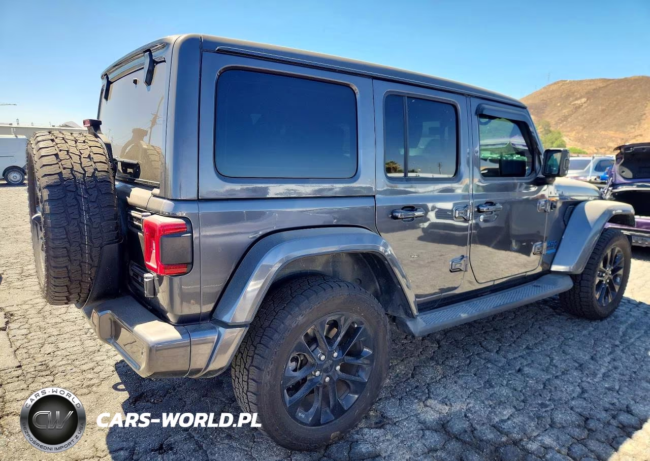 2021 Jeep Wrangler Unlimited Sahara 4Xe VIN:1C4JJXP66MW716926 - 3