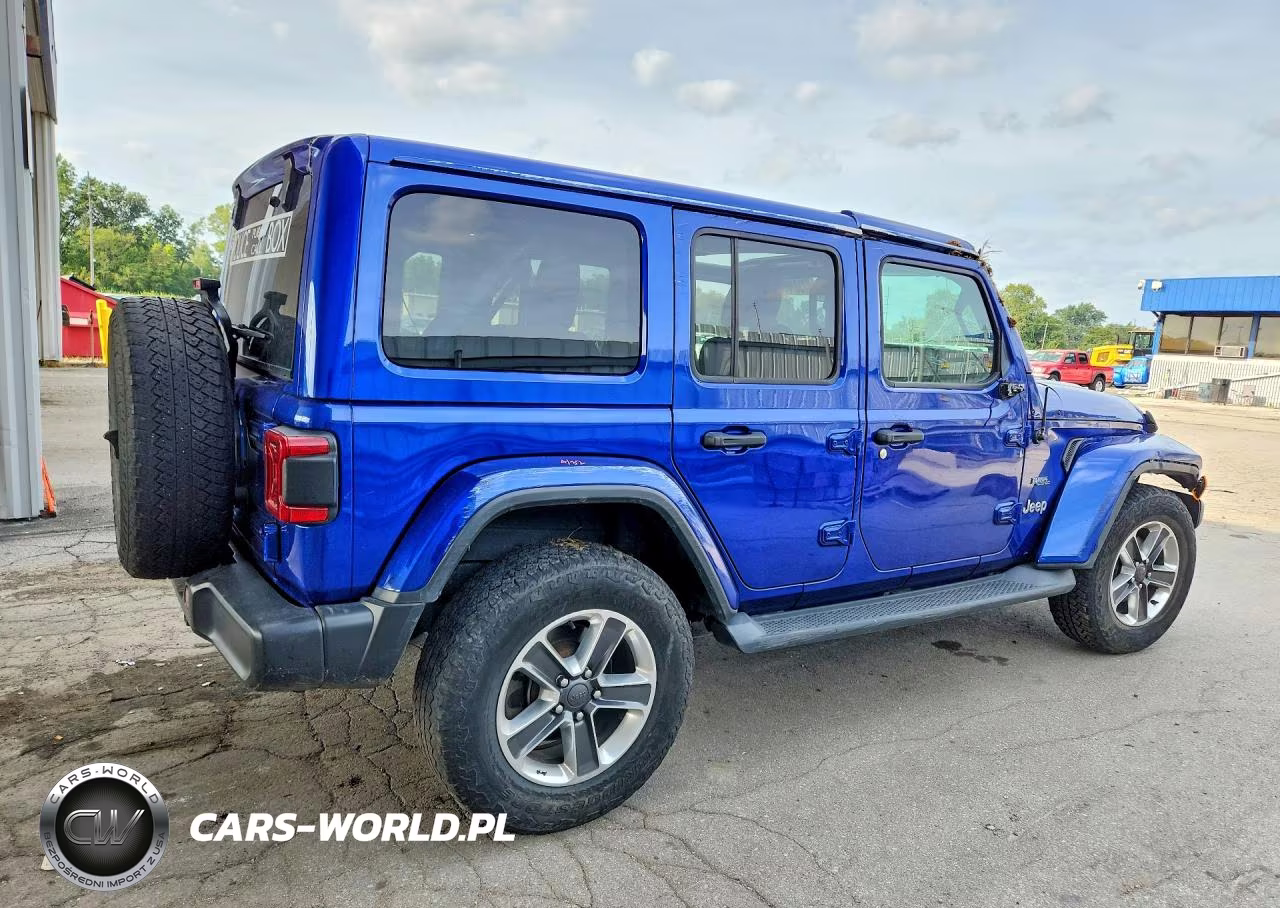 2019 Jeep Wrangler Unlimited Sahara VIN:1C4HJXEG0KW576511 - 3