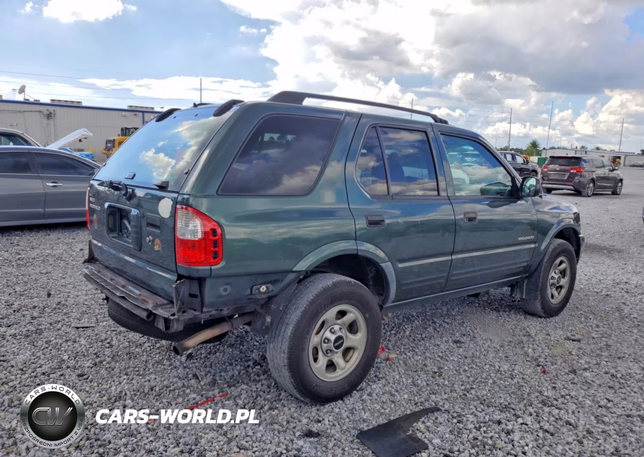 2003 Isuzu Rodeo S VIN:4S2CK58W634303878 - 3