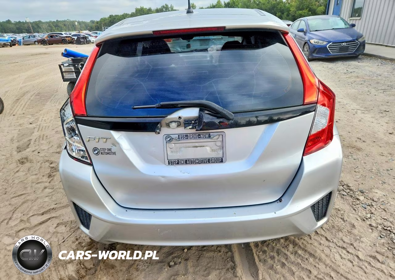 2015 Honda Fit Lx VIN:3HGGK5H53FM769329 - 6
