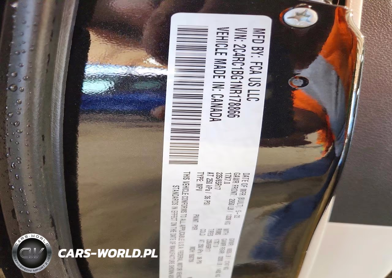 2022 Chrysler Pacifica Touring L VIN:2C4RC1BG1NR178866 - 14