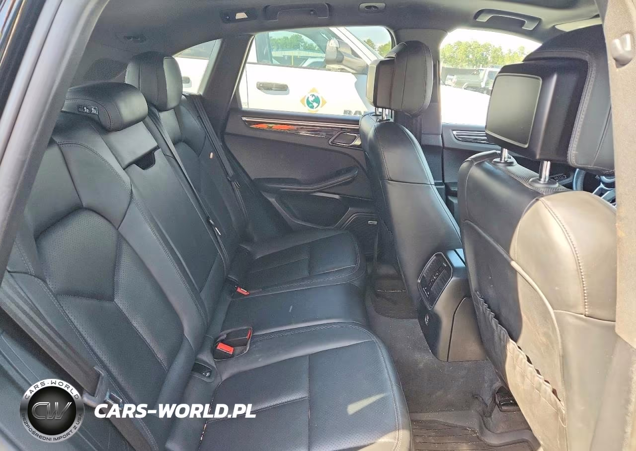 2019 Porsche Macan VIN:WP1AA2A5XKLB05555 - 10