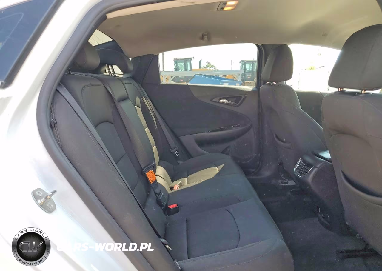 2016 Chevrolet Malibu Lt VIN:1G1ZE5ST9GF280014 - 10
