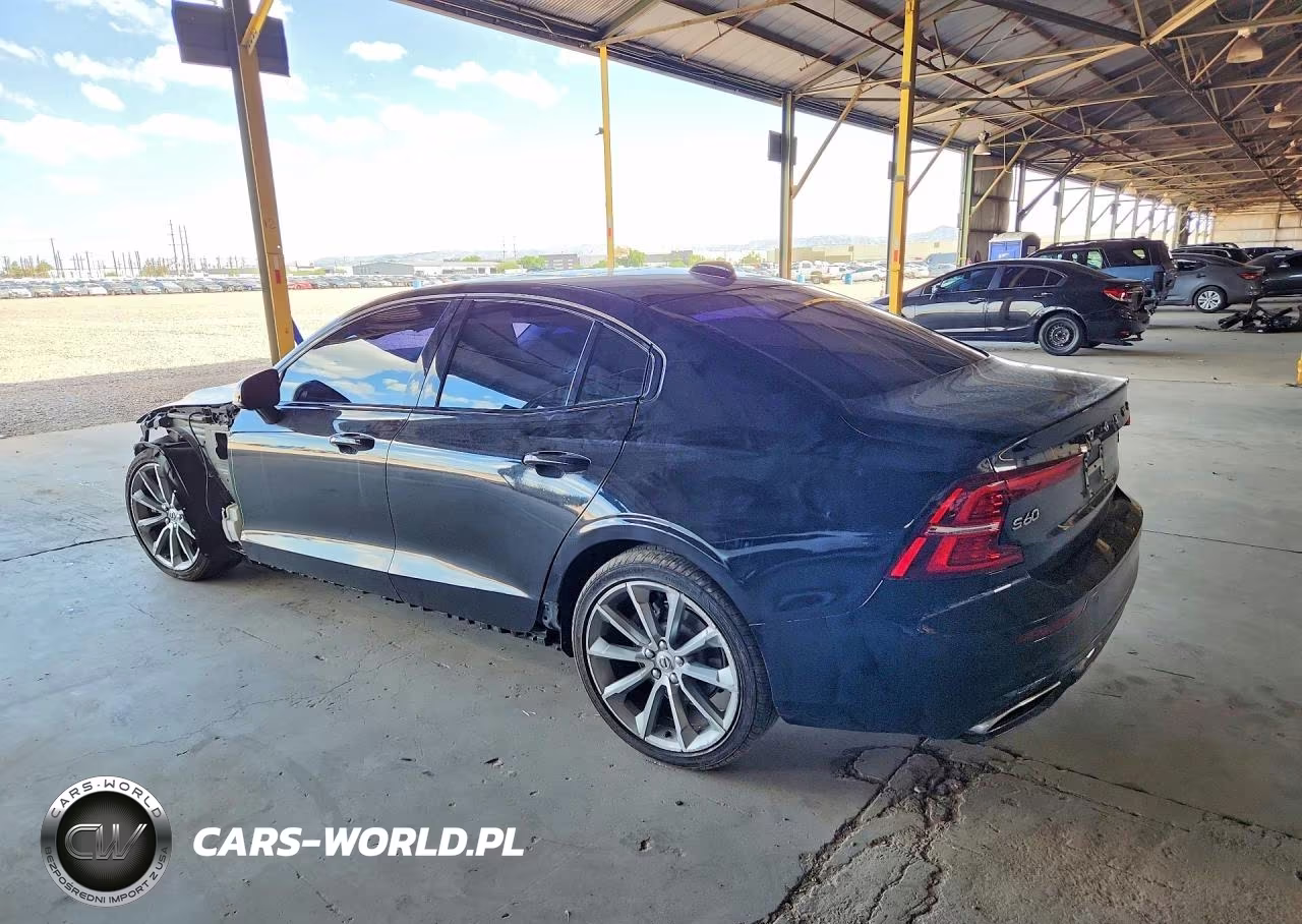 2021 Volvo S60 T5 Momentum VIN:7JR102TZ9MG103846 - 2