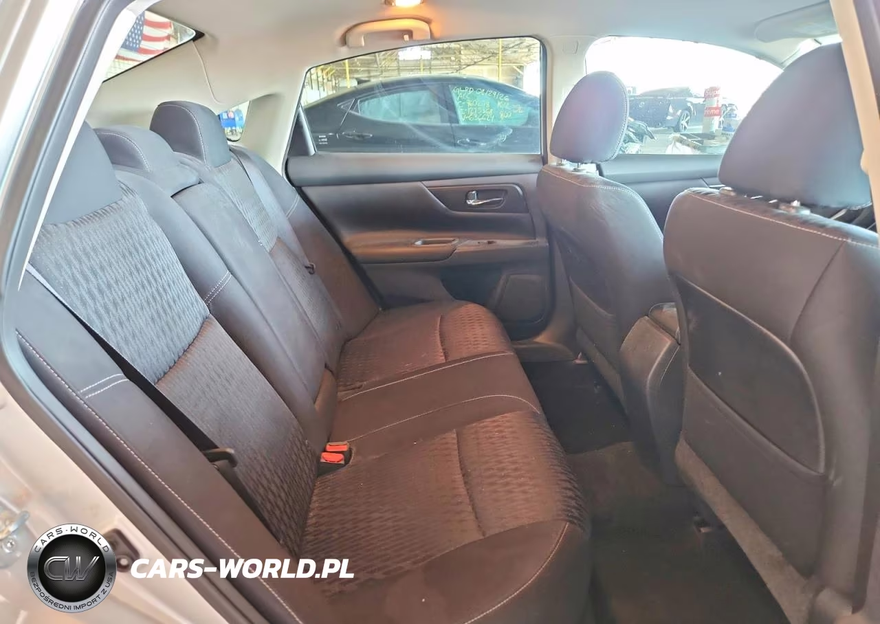 2017 Nissan Altima 2.5 S VIN:1N4AL3AP8HN345659 - 10