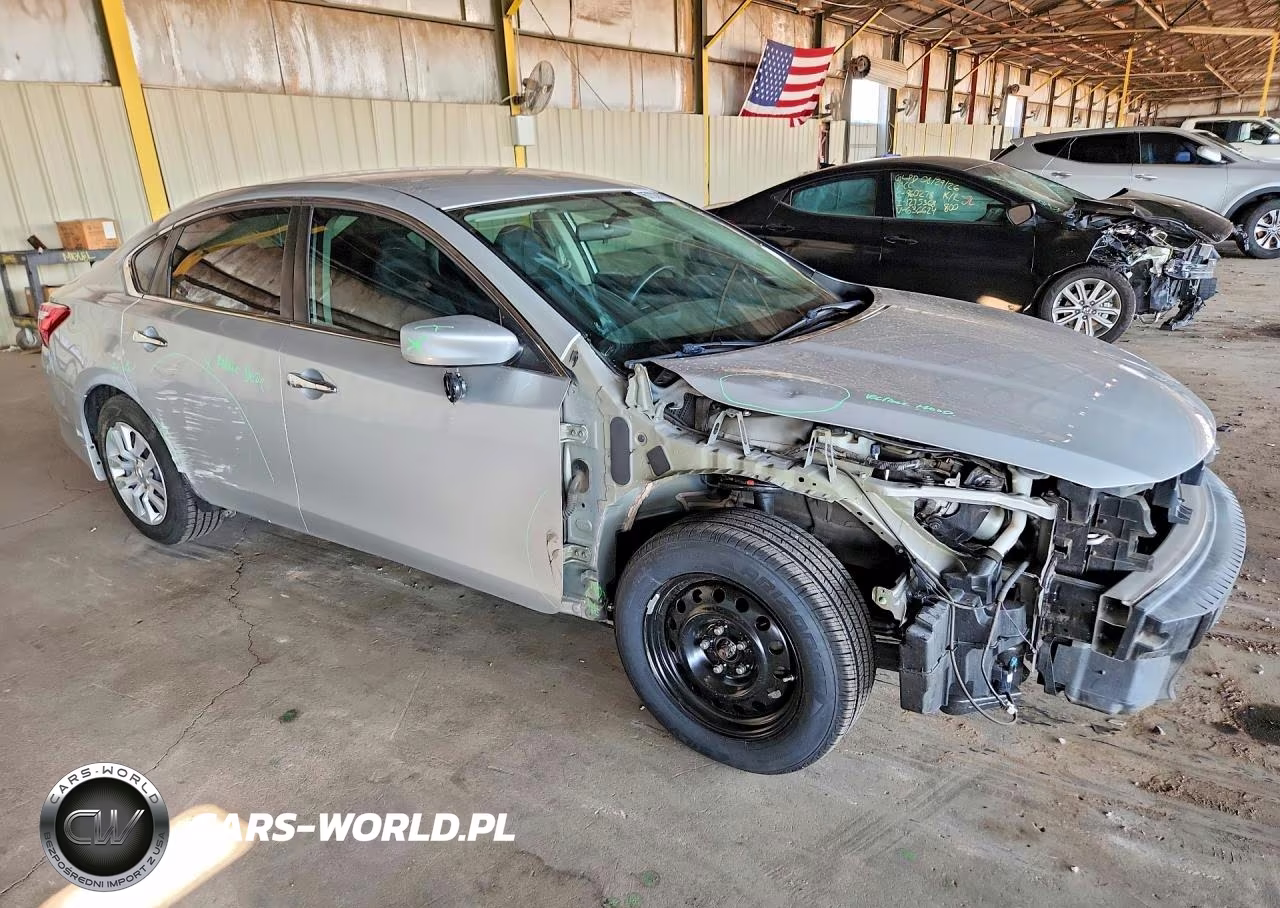 2017 Nissan Altima 2.5 S VIN:1N4AL3AP8HN345659 - 4