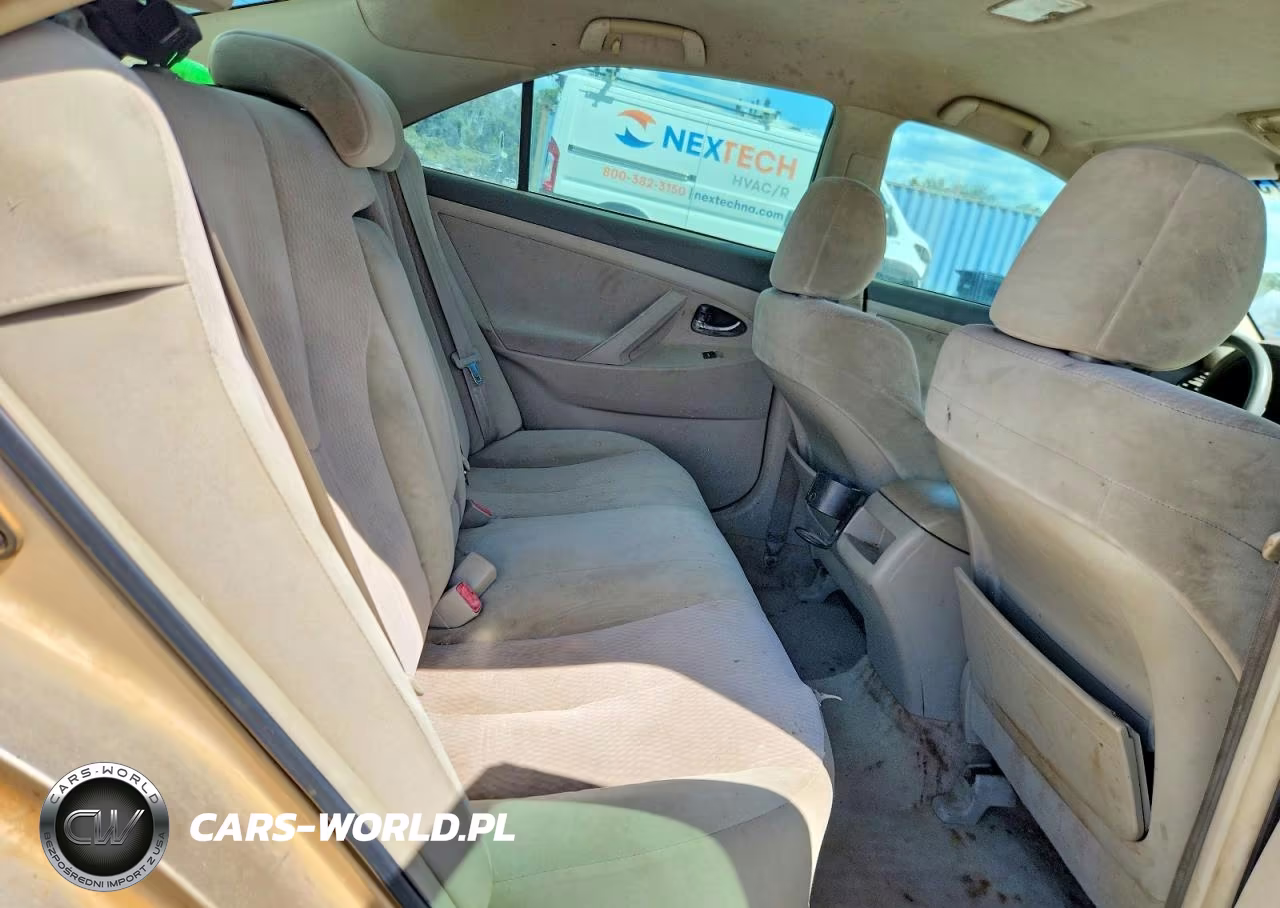 2010 Toyota Camry Le VIN:4T1BF3EK6AU096094 - 10