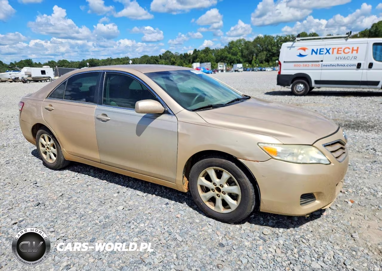 2010 Toyota Camry Le VIN:4T1BF3EK6AU096094 - 4