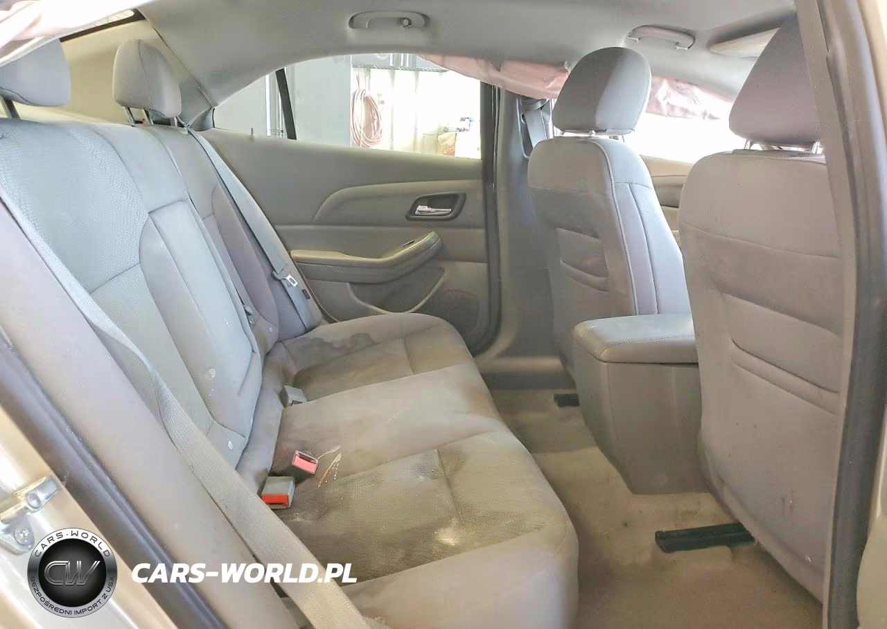 2014 Chevrolet Malibu Ls VIN:1G11B5SL4EF177747 - 10