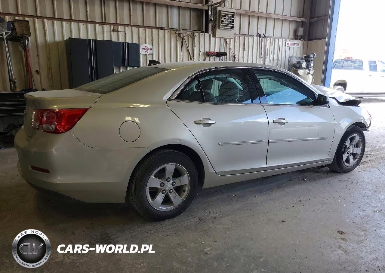 2014 Chevrolet Malibu Ls VIN:1G11B5SL4EF177747 - 3