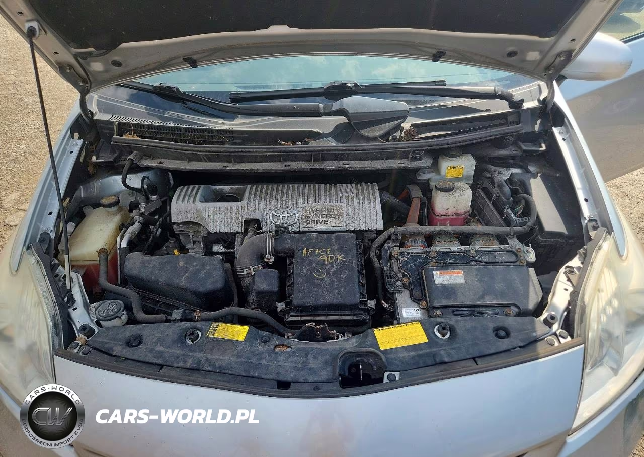 2013 Toyota Prius Three VIN:JTDKN3DUXD5540747 - 11