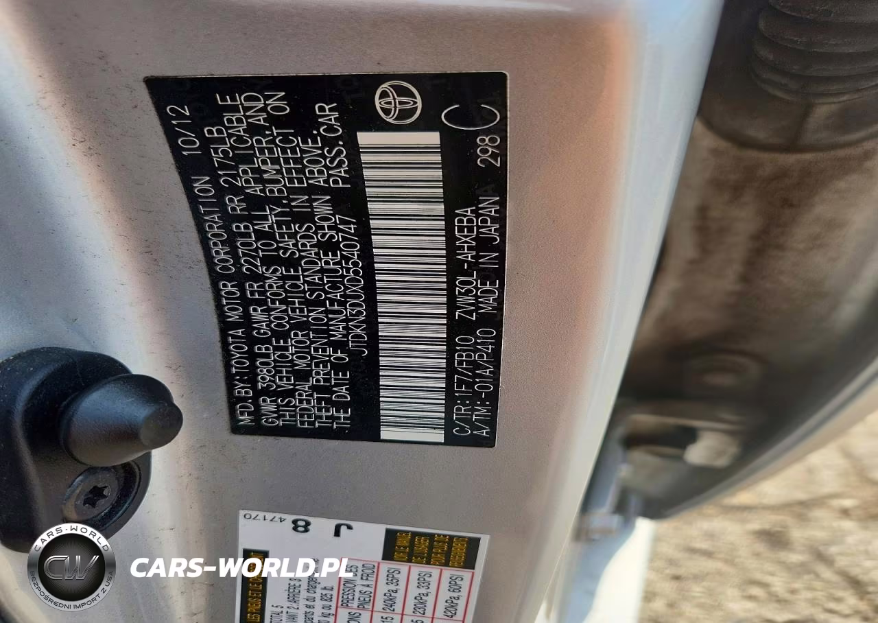 2013 Toyota Prius Three VIN:JTDKN3DUXD5540747 - 12