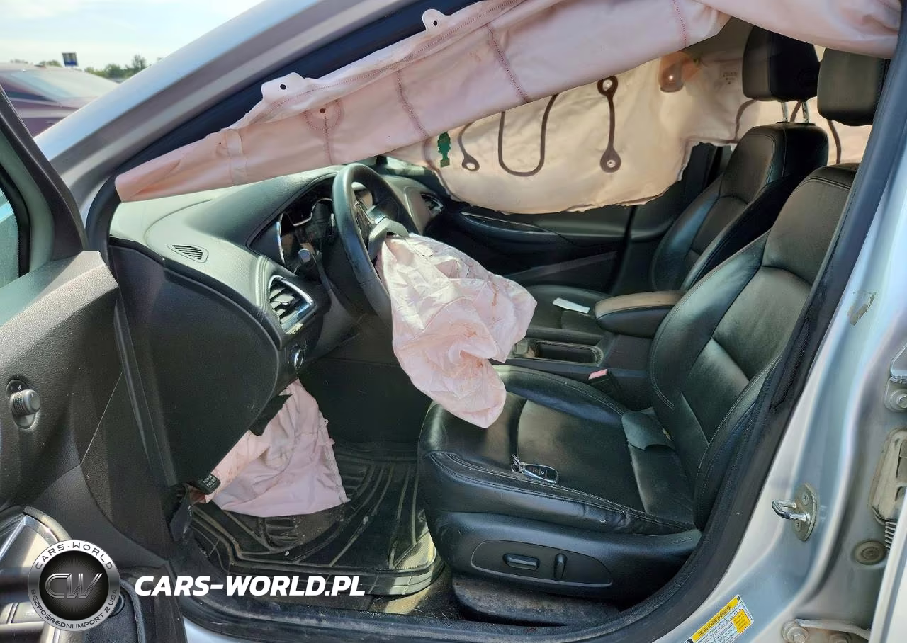 2018 Chevrolet Cruze Premier VIN:1G1BF5SMXJ7197328 - 7