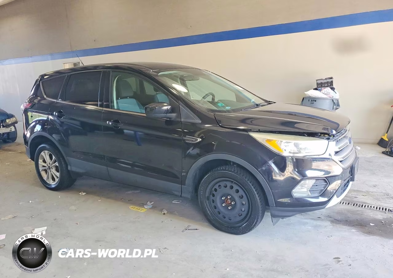 2017 Ford Escape Se VIN:1FMCU9GD3HUC27827 - 4