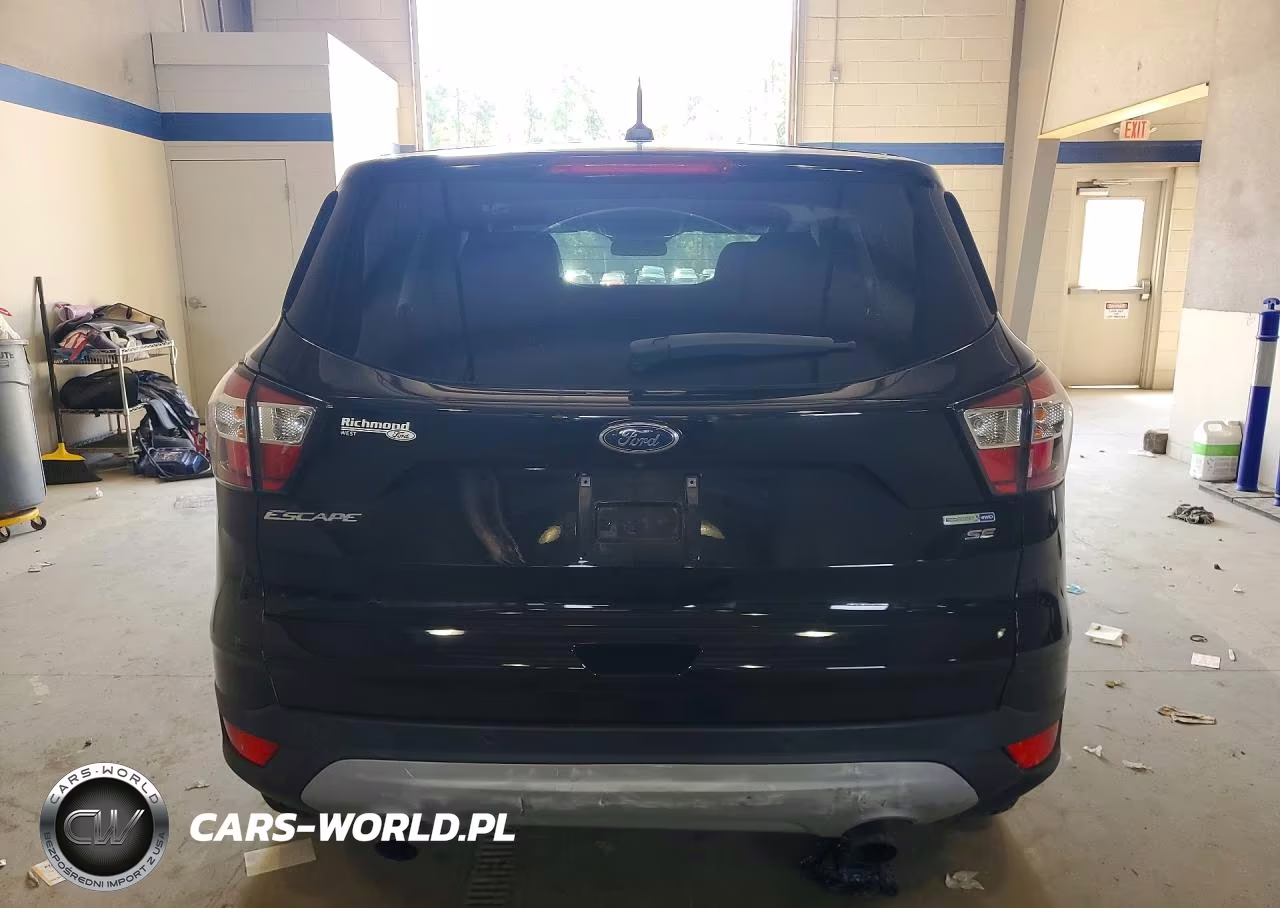 2017 Ford Escape Se VIN:1FMCU9GD3HUC27827 - 6