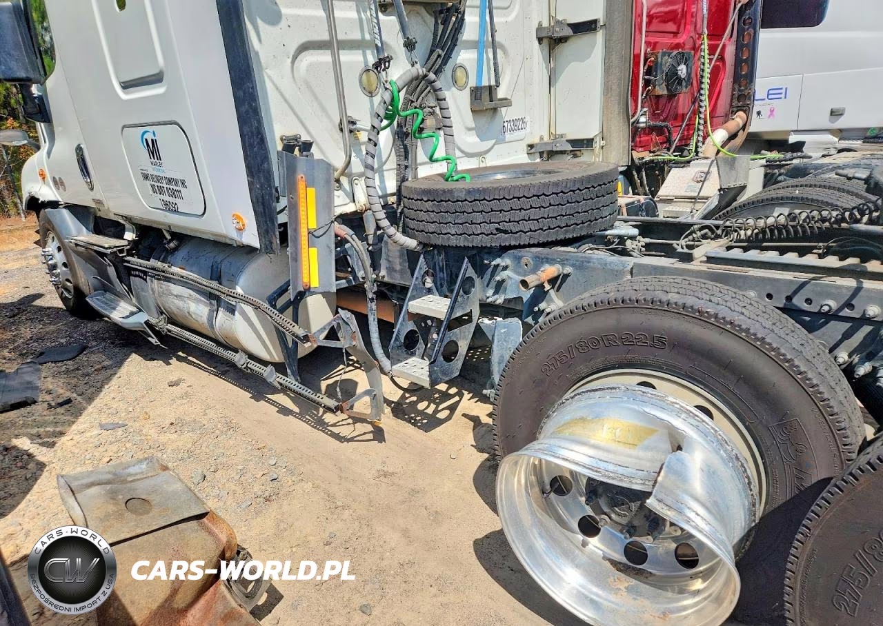 2017 Freightliner Cascadia 125 Semi Truck VIN:3AKJGLDR7HSHZ4385 - 14