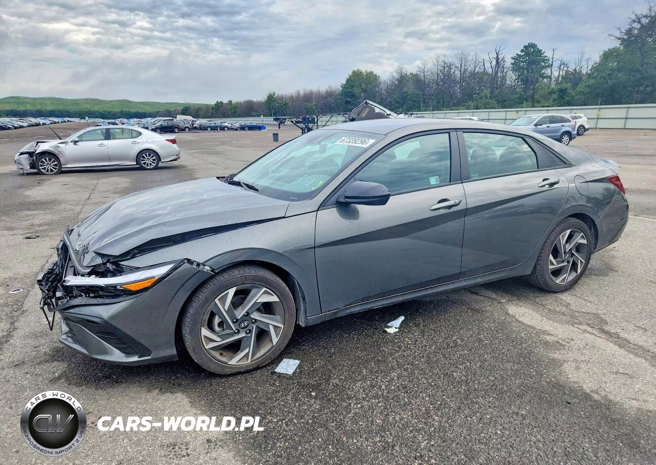 2025 Hyundai Elantra Sel Sport – zdjęcie 1 z 12