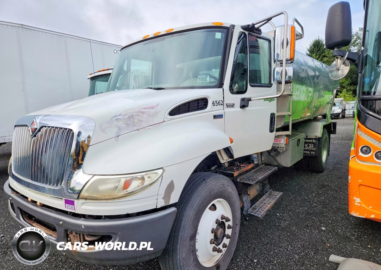 2011 International 4000 4400 - Utility - Service Truck – zdjęcie 1 z 13