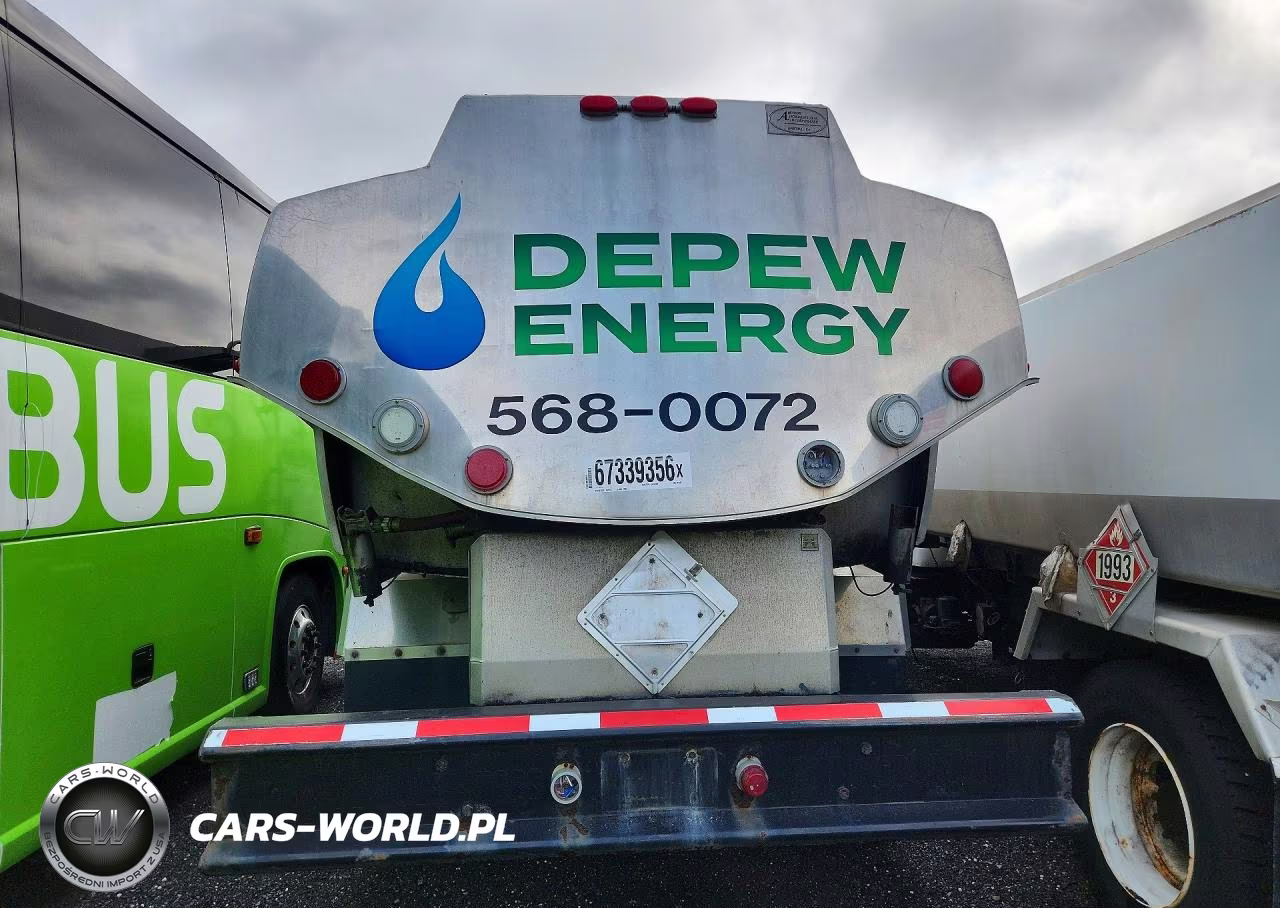 2011 International 4000 4400 - Utility - Service Truck VIN:1HTMKAAN2BH401102 - 6
