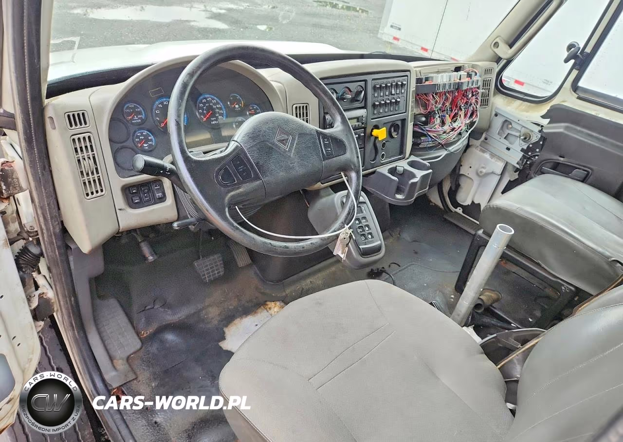 2011 International 4000 4400 - Utility - Service Truck VIN:1HTMKAAN2BH401102 - 8