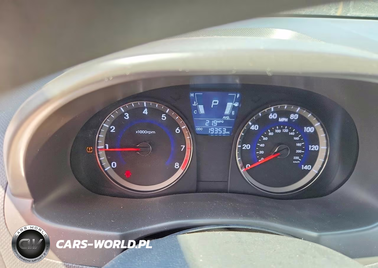 2012 Hyundai Accent Gls VIN:KMHCT4AE5CU073475 - 9